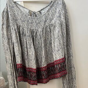 Floral/paisley long sleeve